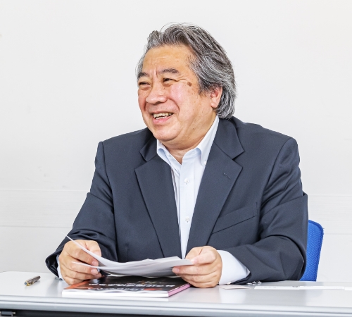 堀 正典 氏