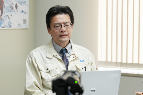 KRIインナーブランディング オリジナルドリンクコンペ プレゼンテーションの様子